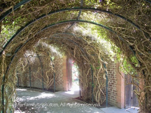 Secret Garden Entrance, Thanksgiving Point