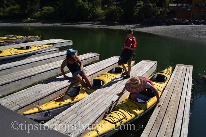 Crystal Seas Kayaking tours for families , San Juan Island, Washington | tipsforfamilytrips.com