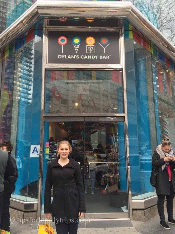 Kids' Guide to the Times Square Candy Shops | tipsforfamilytrips.com
