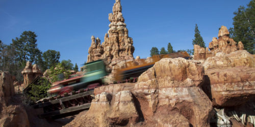 The BEST rides at Disneyland - and how to get on them without waiting in long lines! | tipsforfamilytrips.com | California | family vacation | Disney tips and tricks | Anaheim | summer vacation | spring break