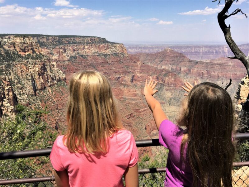 5 MUST HAVE tips for visiting the Grand Canyon North Rim with kids | tipsforfamilytrips.com | Grand Canyon National Park | Grand Canyon Lodge | family reunion | summer vacation | family travel