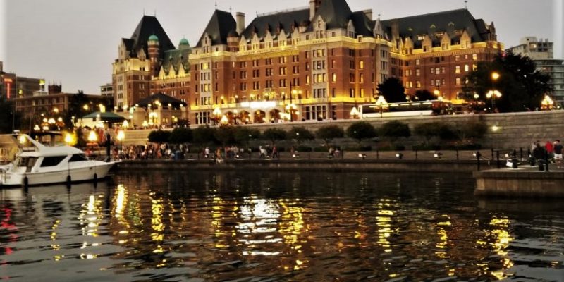 twilight in Victoria, British Columbia. The Empress Hotel.