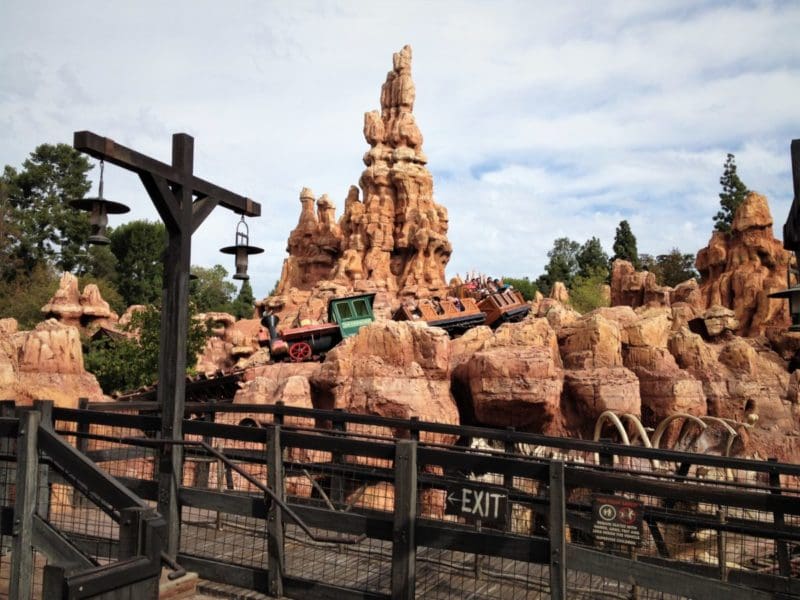 Big Thunder Mountain coaster in Disneyland - Disneyland on a budget