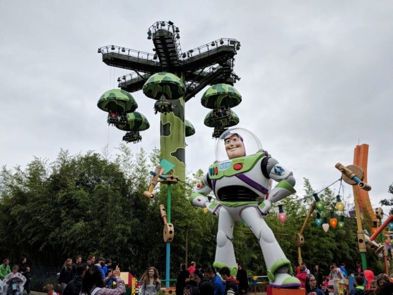 Toy Soldiers Parachute Drop - Best Rides at Disneyland Paris