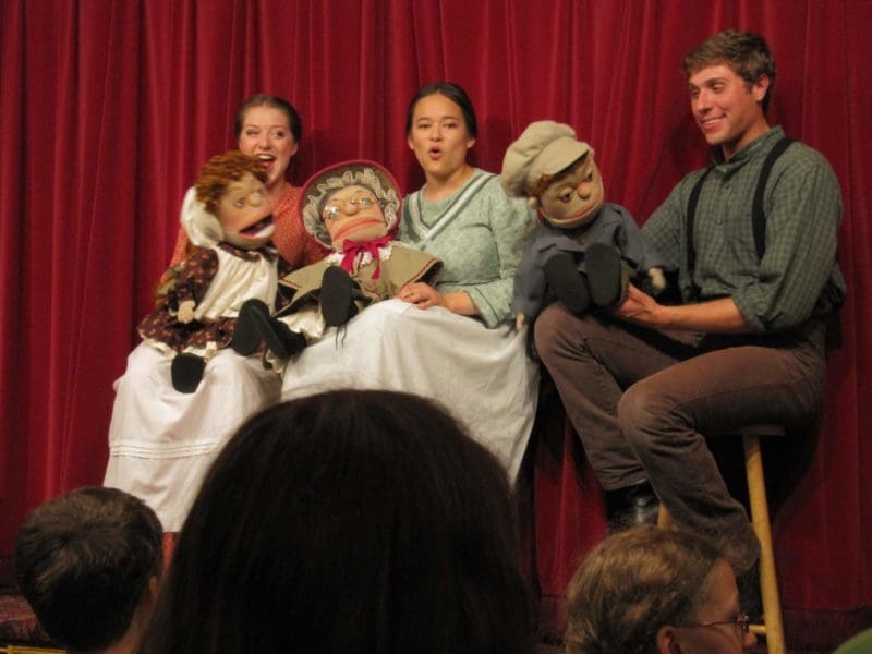 Kid's Show - Things to do in Nauvoo