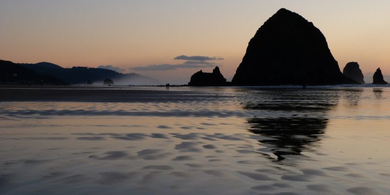 Haystack Rock, Cannon Beach, Oregon Coast, via Pixabay.com