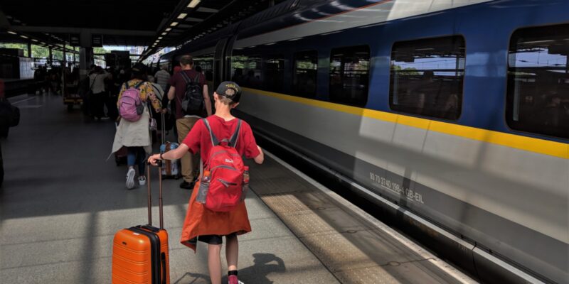 Boarding Eurostar in Paris - Luggage for Europe